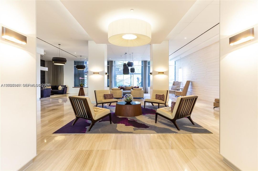 For Sale: $599,000 (2 beds, 2 baths, 1331 Square Feet)
