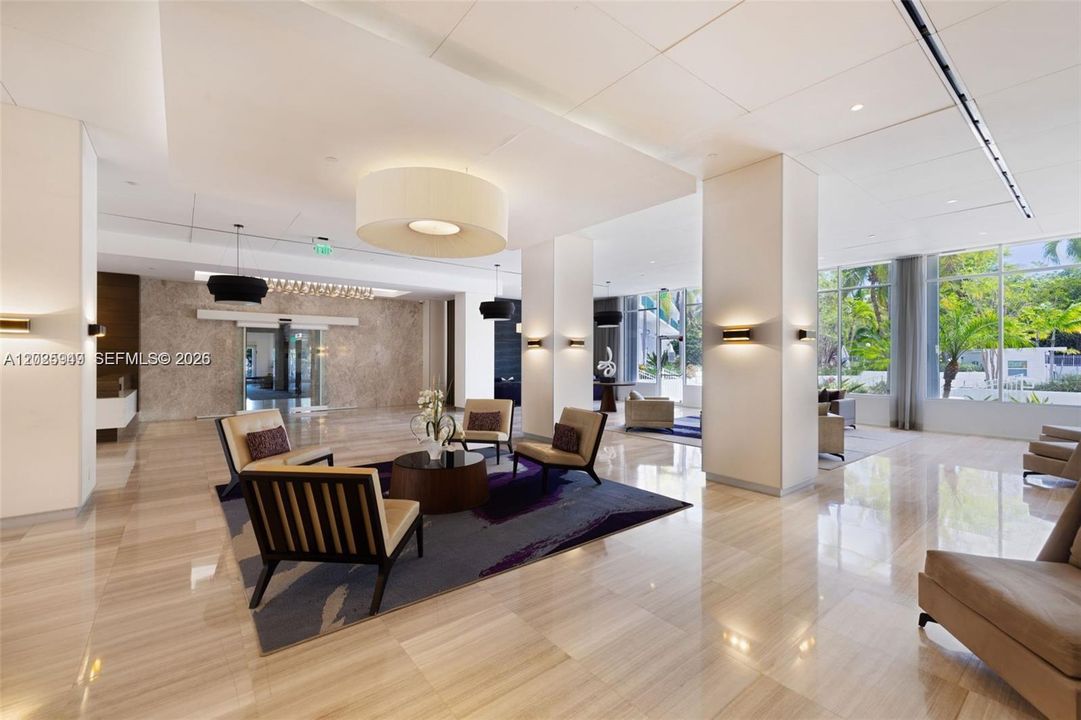 For Sale: $599,000 (2 beds, 2 baths, 1331 Square Feet)