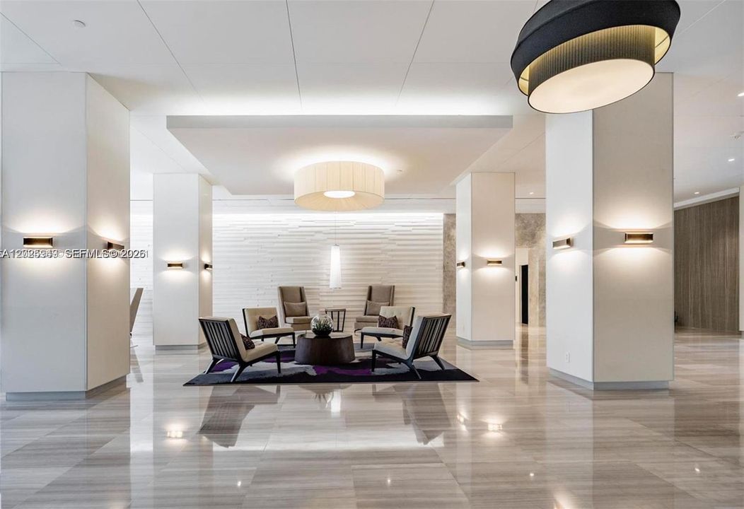 For Sale: $599,000 (2 beds, 2 baths, 1331 Square Feet)