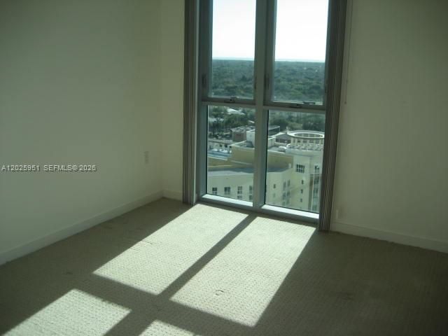 For Sale: $289,900 (1 beds, 1 baths, 797 Square Feet)