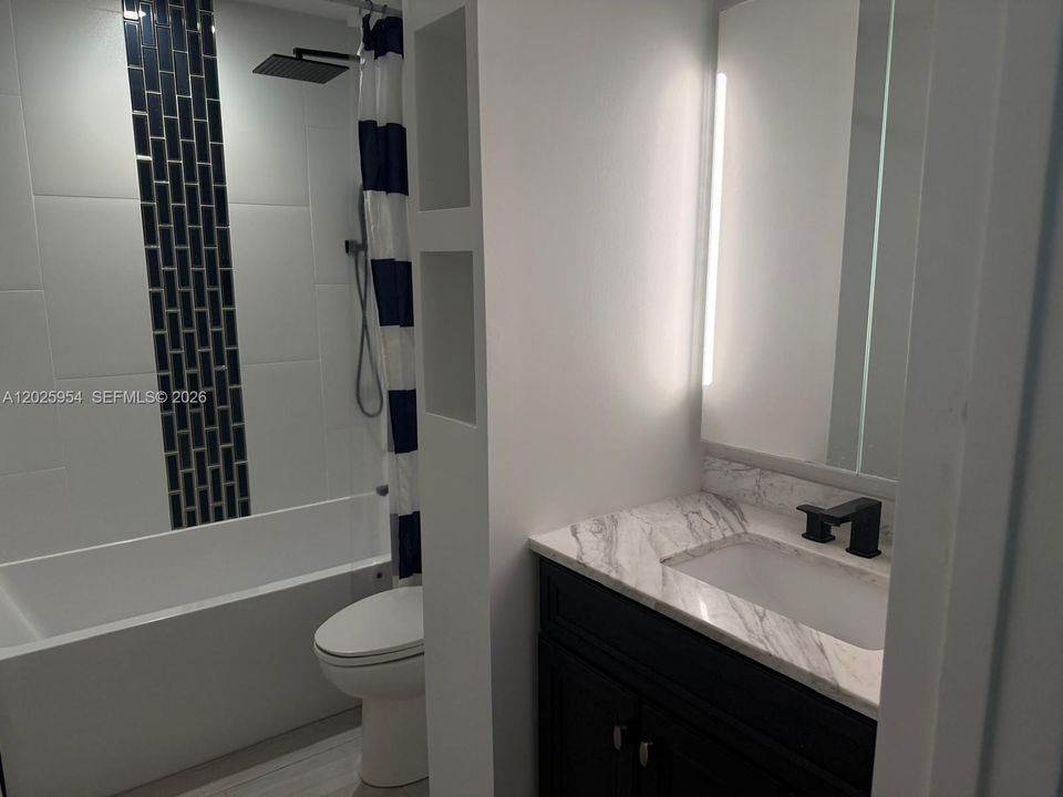 For Rent: $3,100 (3 beds, 2 baths, 1434 Square Feet)