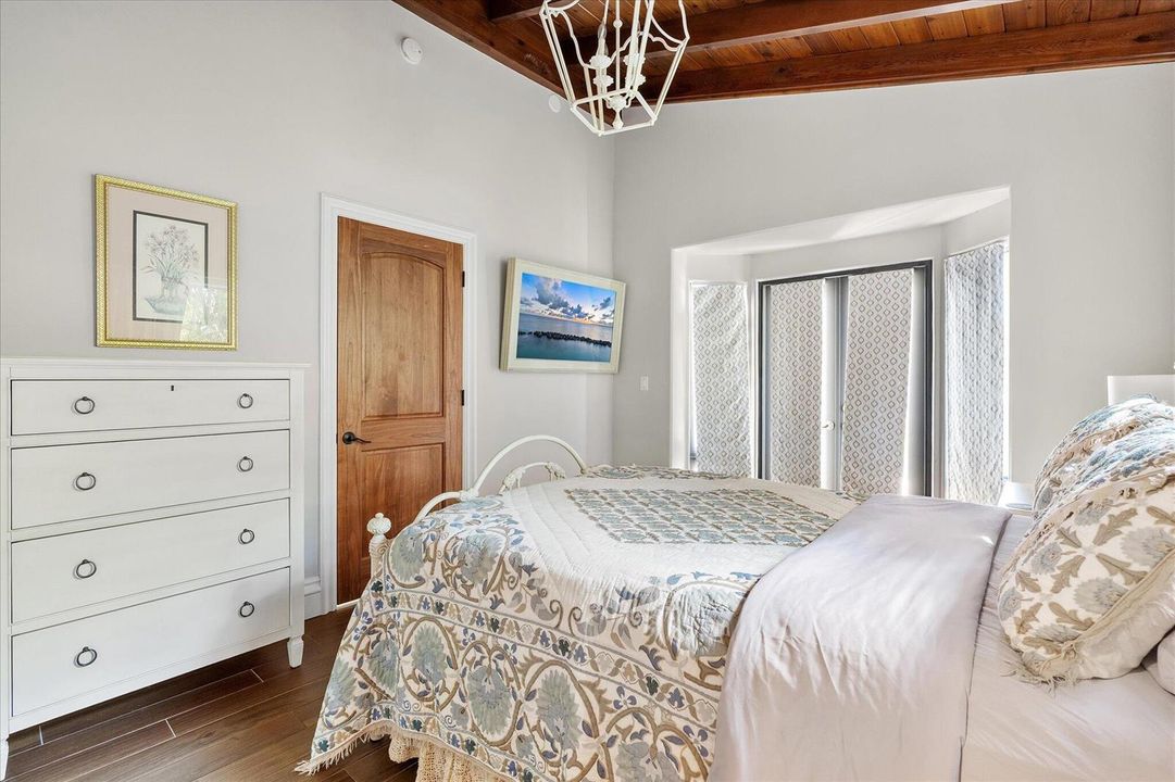 18-1001 Coconut Dr_018