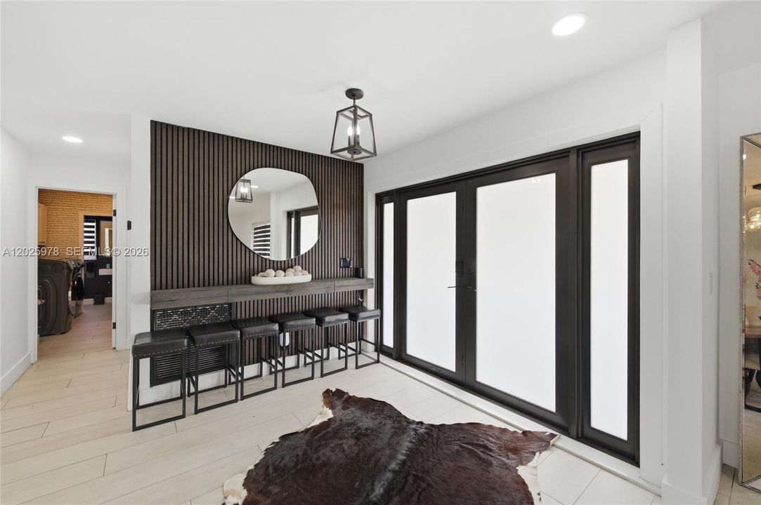 For Rent: $8,000 (4 beds, 2 baths, 2639 Square Feet)