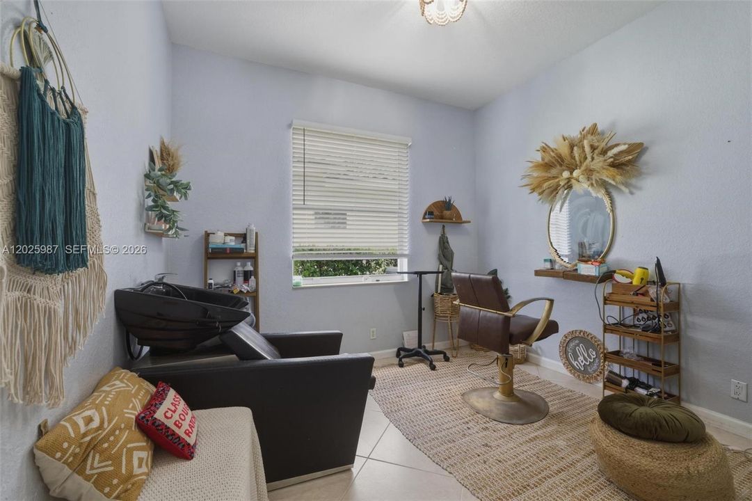 For Sale: $922,900 (4 beds, 3 baths, 2764 Square Feet)