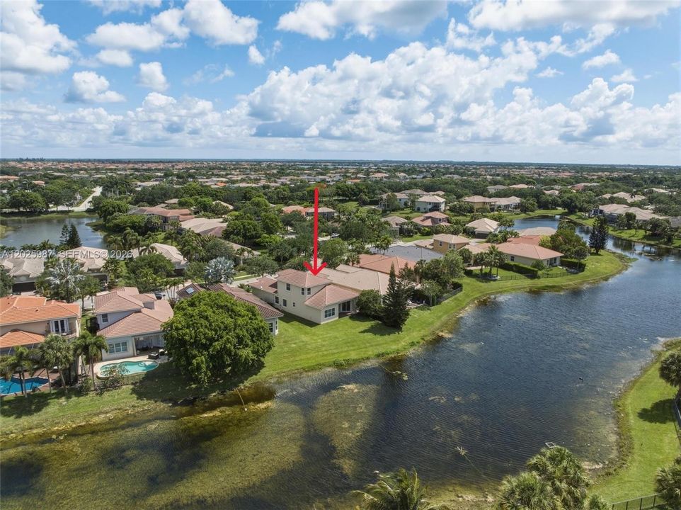 For Sale: $922,900 (4 beds, 3 baths, 2764 Square Feet)