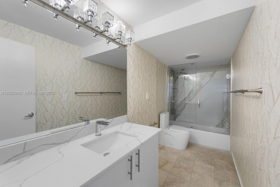В аренду: $6,800 (1 спален, 1 ванн, 896 Квадратных фут)