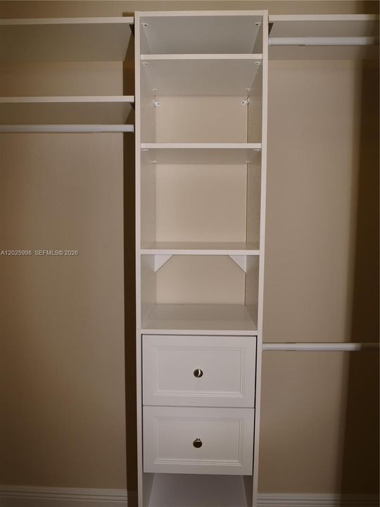 For Rent: $3,800 (2 beds, 2 baths, 1440 Square Feet)