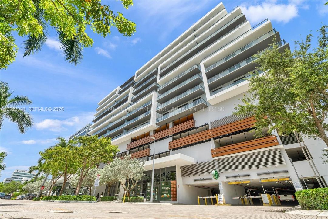 На продажу: $615,000 (1 спален, 2 ванн, 850 Квадратных фут)