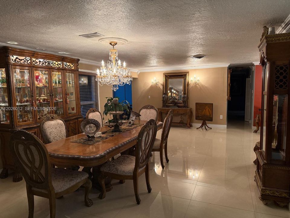 For Rent: $10,500 (4 beds, 3 baths, 3938 Square Feet)