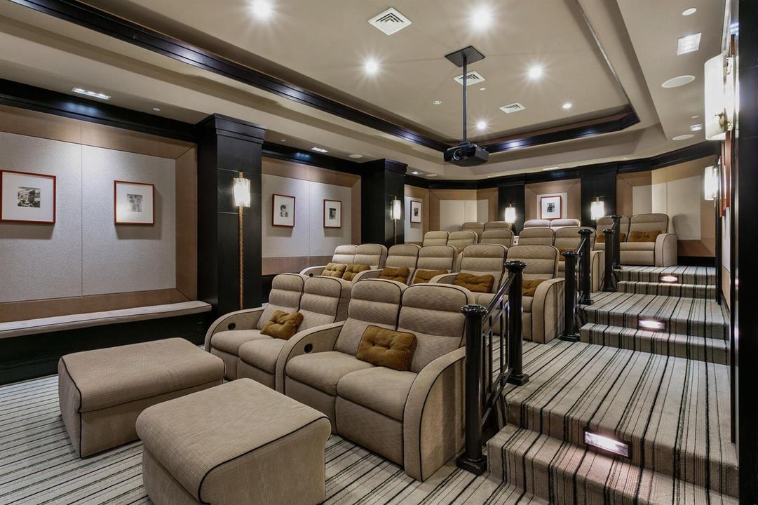 Theater_03_web