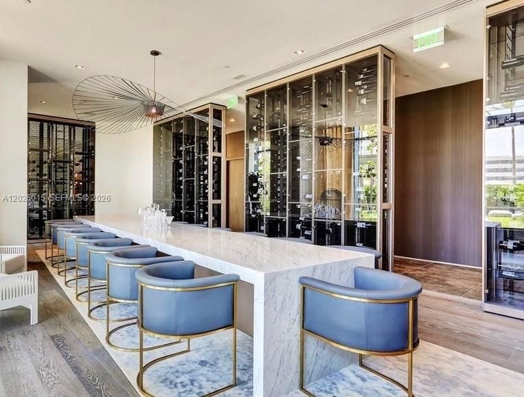 For Rent: $6,000 (2 beds, 2 baths, 1067 Square Feet)