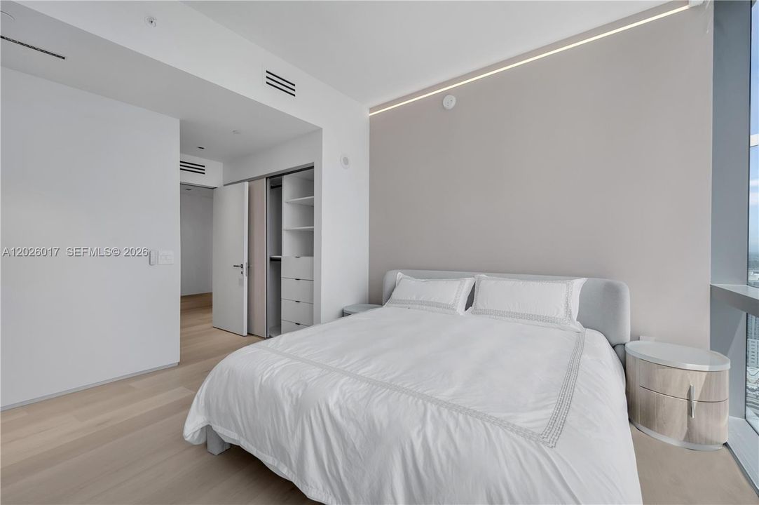 В аренду: $15,000 (3 спален, 4 ванн, 2204 Квадратных фут)