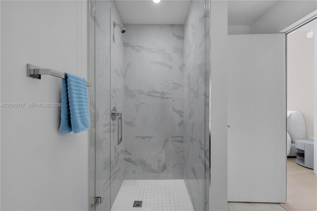В аренду: $15,000 (3 спален, 4 ванн, 2204 Квадратных фут)