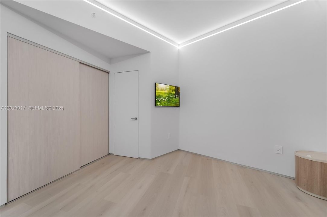В аренду: $15,000 (3 спален, 4 ванн, 2204 Квадратных фут)