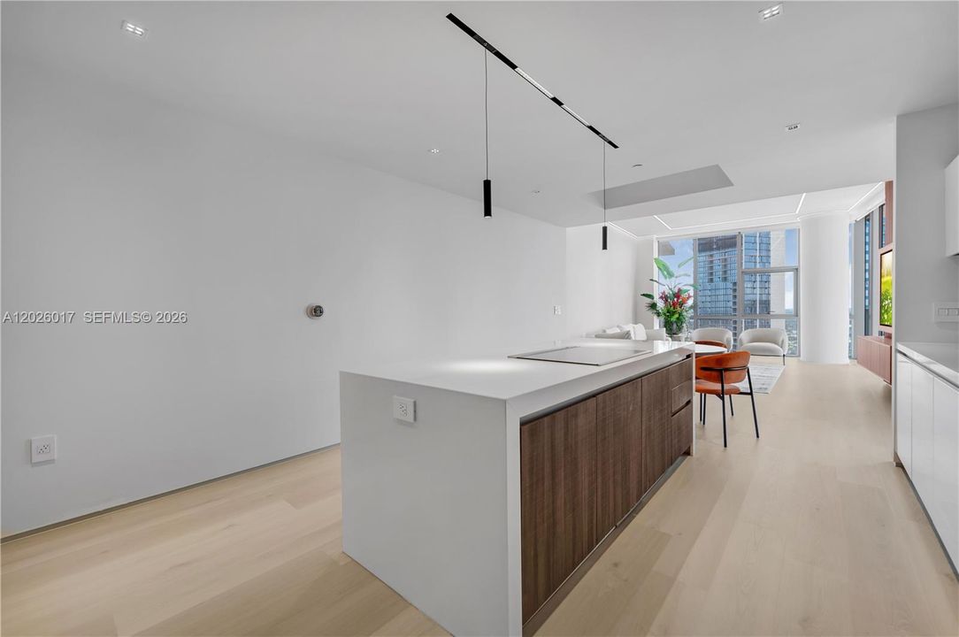 В аренду: $15,000 (3 спален, 4 ванн, 2204 Квадратных фут)