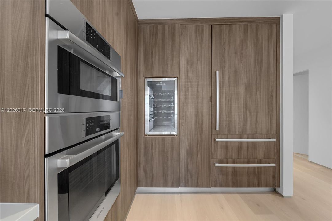 В аренду: $15,000 (3 спален, 4 ванн, 2204 Квадратных фут)