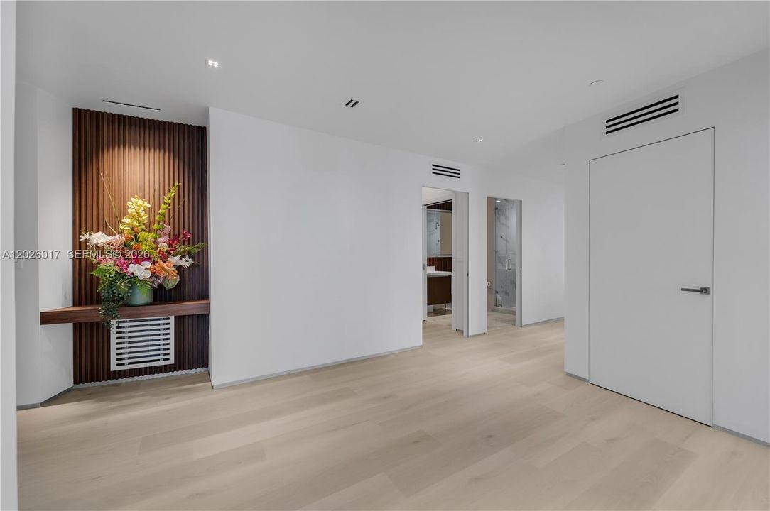 В аренду: $15,000 (3 спален, 4 ванн, 2204 Квадратных фут)