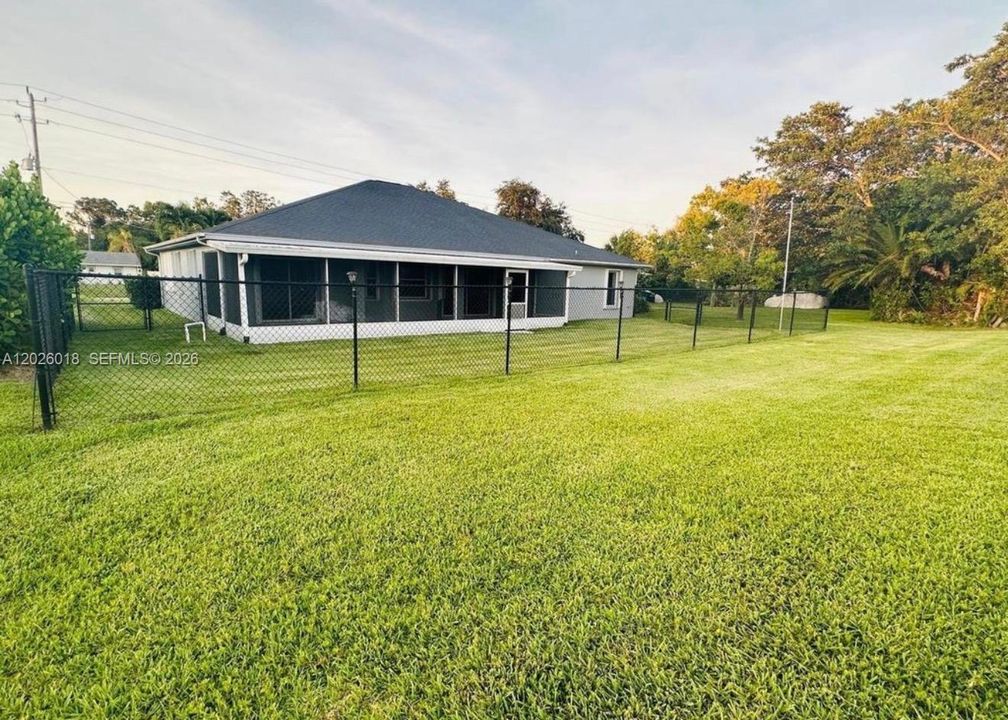 For Sale: $459,000 (3 beds, 2 baths, 2370 Square Feet)