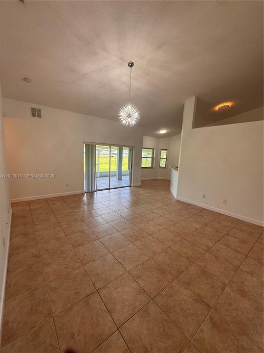 For Sale: $459,000 (3 beds, 2 baths, 2370 Square Feet)