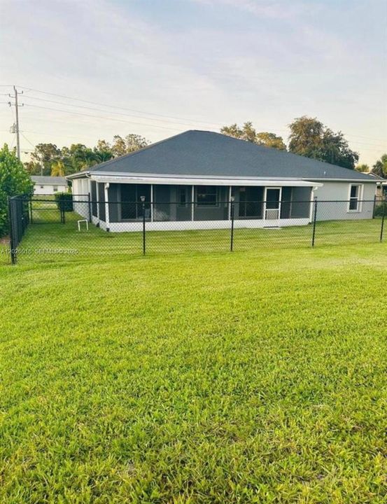 For Sale: $459,000 (3 beds, 2 baths, 2370 Square Feet)