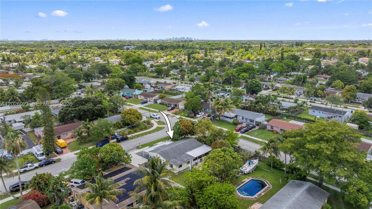 For Sale: $495,000 (4 beds, 2 baths, 1466 Square Feet)