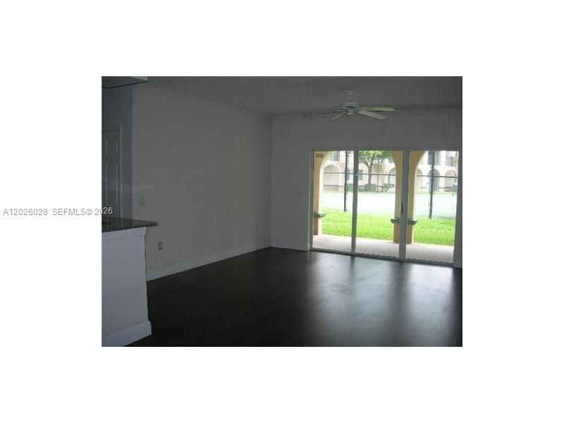 For Rent: $1,900 (1 beds, 1 baths, 800 Square Feet)