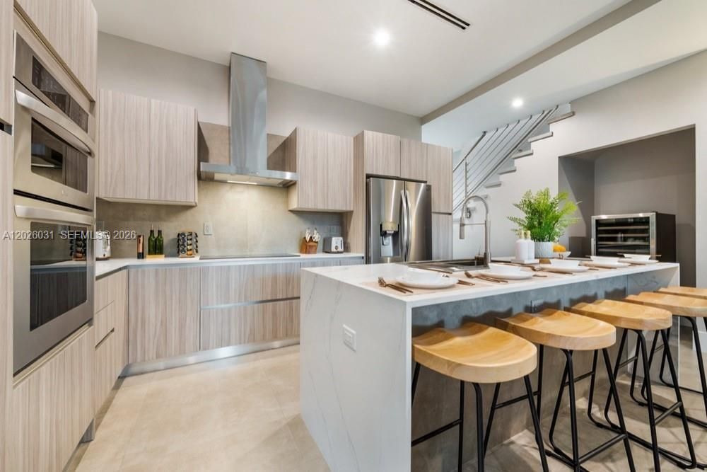 En Renta: $16,000 (4 camas, 4 baños, 2996 Pies cuadrados)