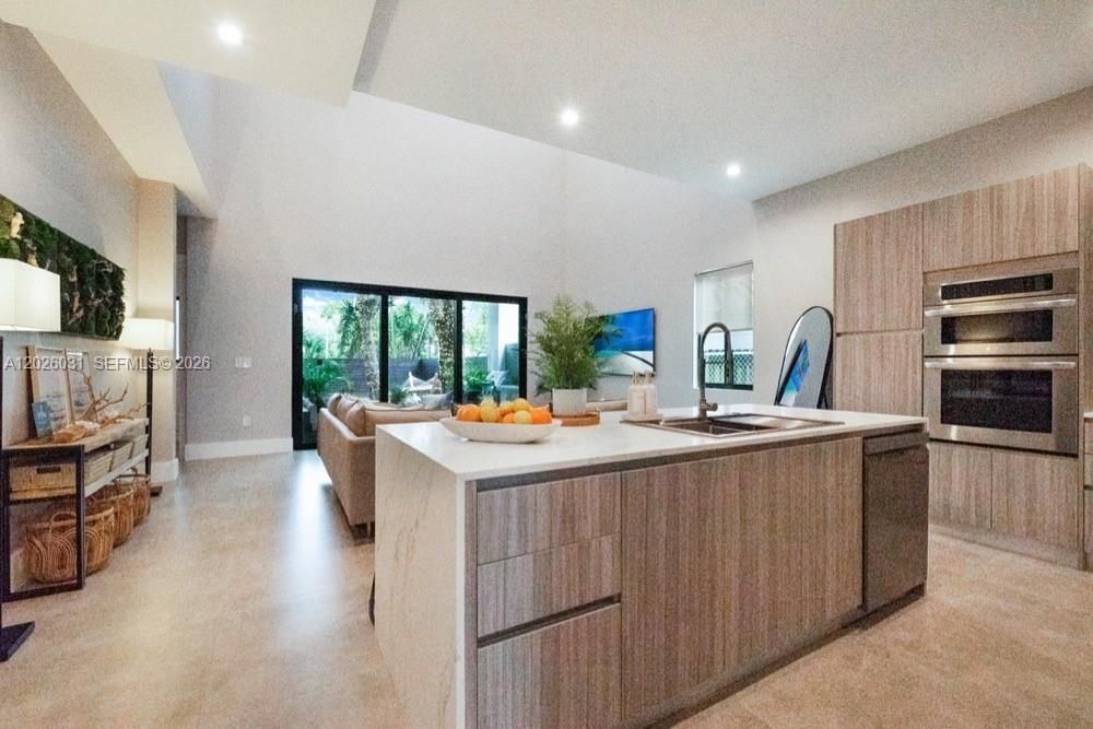 En Renta: $16,000 (4 camas, 4 baños, 2996 Pies cuadrados)