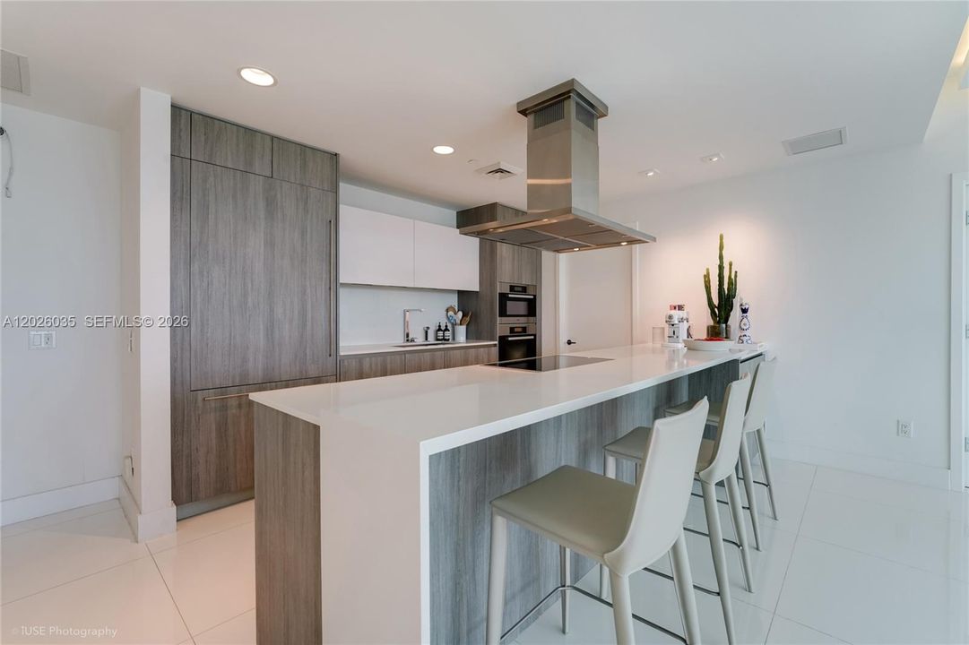 En Venta: $3,799,000 (2 camas, 3 baños, 1727 Pies cuadrados)