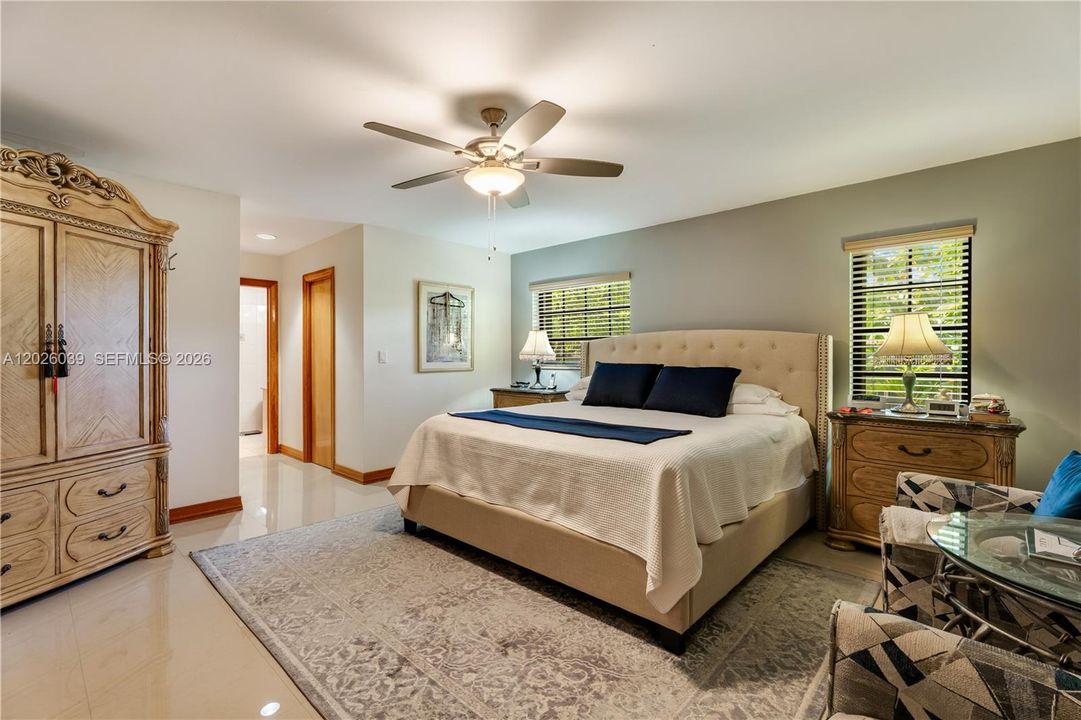 Active With Contract: $1,000,000 (6 beds, 4 baths, 3658 Square Feet)