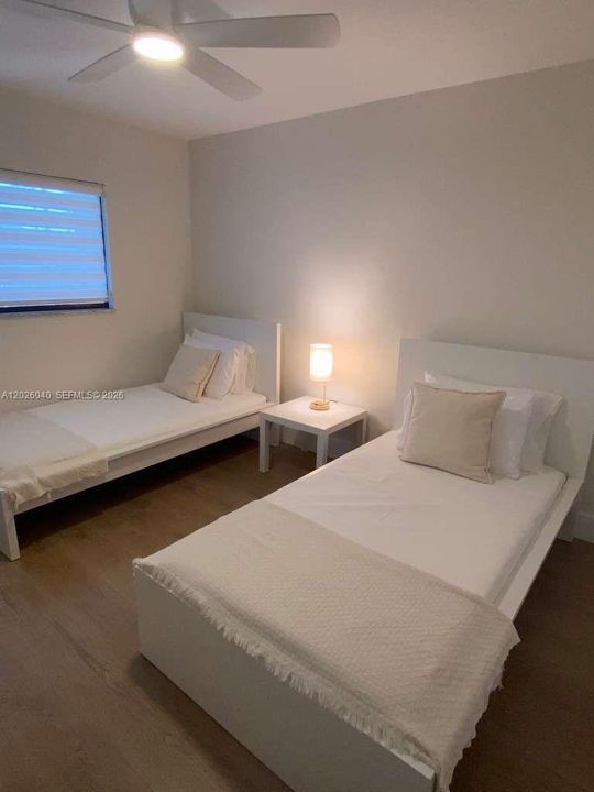 For Rent: $4,500 (2 beds, 2 baths, 1220 Square Feet)