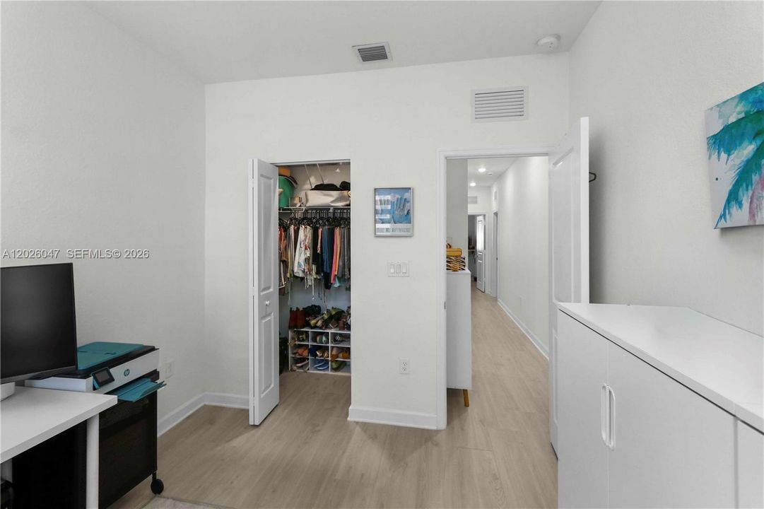 For Sale: $590,000 (4 beds, 2 baths, 1820 Square Feet)