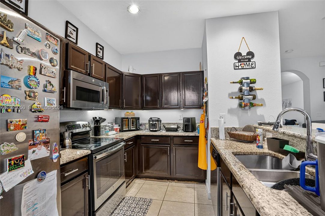 For Sale: $675,000 (4 beds, 3 baths, 2312 Square Feet)