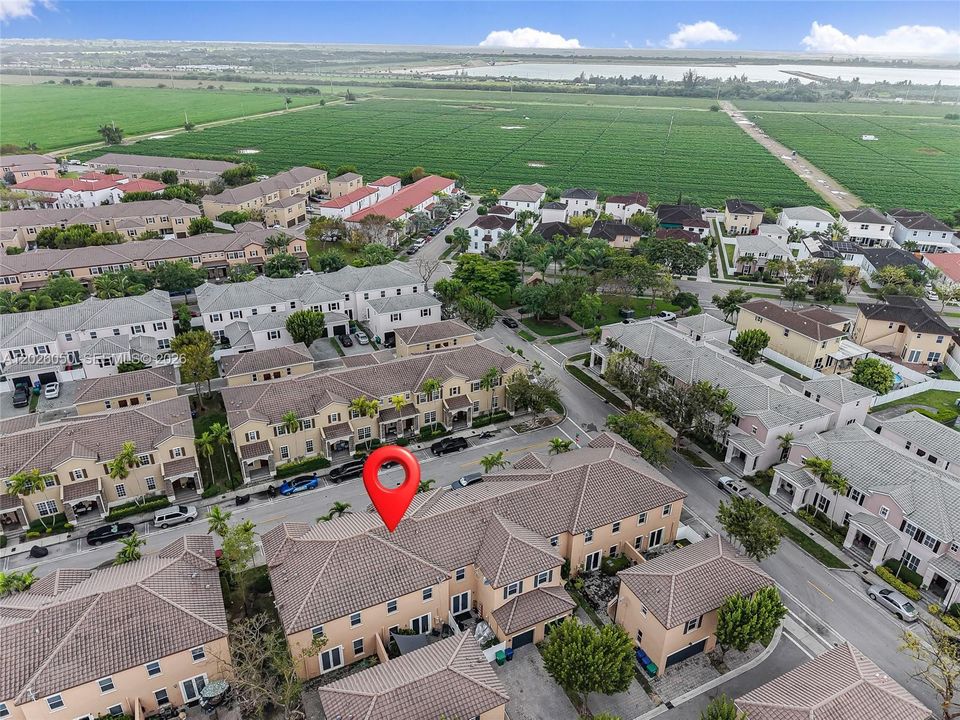 For Sale: $675,000 (4 beds, 3 baths, 2312 Square Feet)