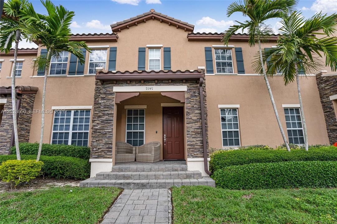 For Sale: $675,000 (4 beds, 3 baths, 2312 Square Feet)