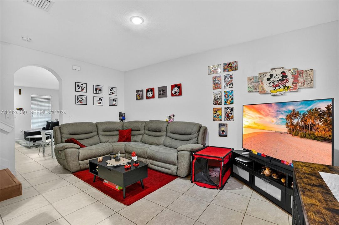 For Sale: $675,000 (4 beds, 3 baths, 2312 Square Feet)