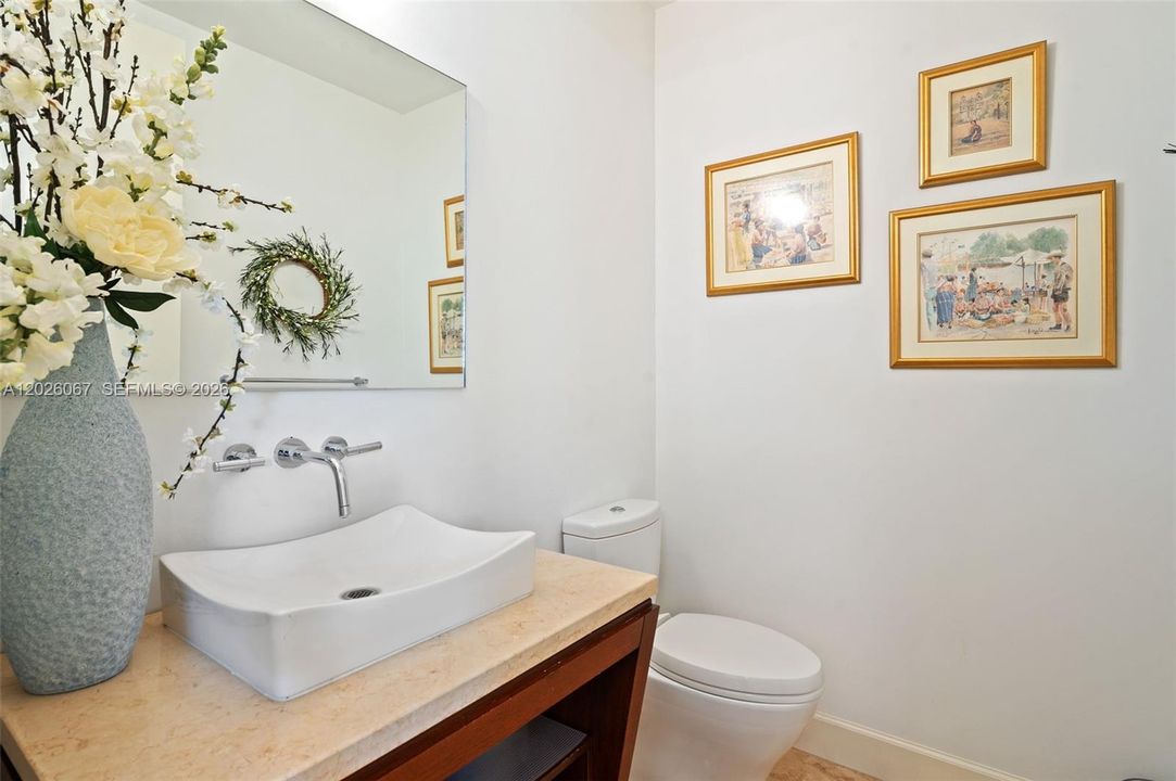 For Sale: $2,230,000 (3 beds, 3 baths, 2678 Square Feet)