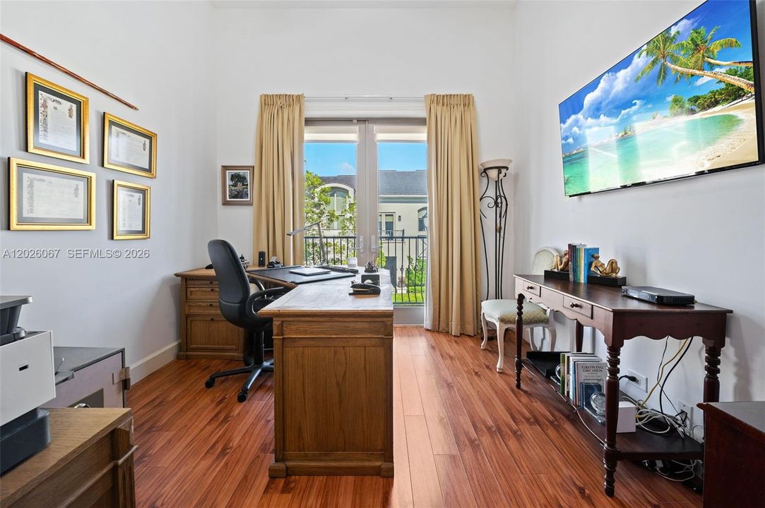 For Sale: $2,230,000 (3 beds, 3 baths, 2678 Square Feet)