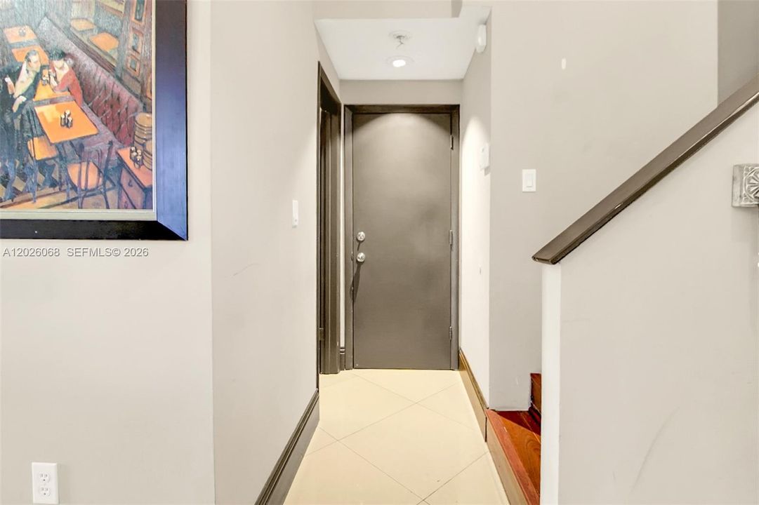 For Sale: $520,000 (3 beds, 2 baths, 1423 Square Feet)