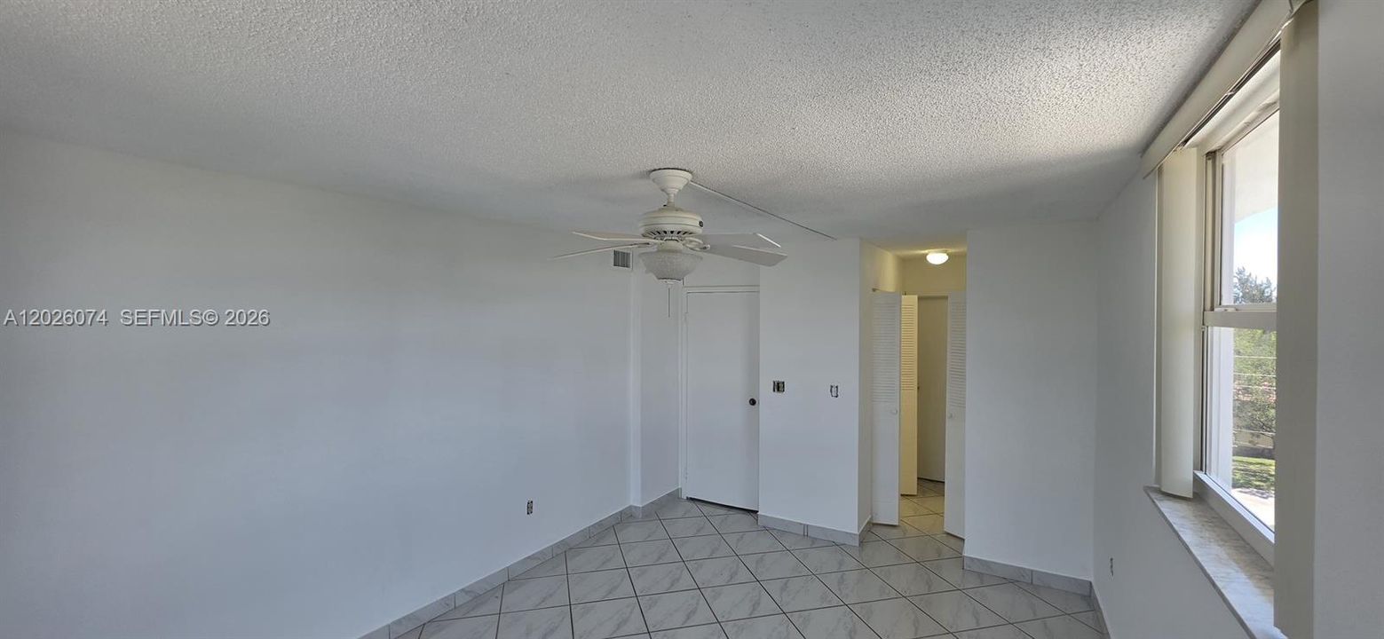 For Rent: $2,950 (2 beds, 2 baths, 1040 Square Feet)