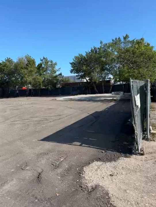 Active With Contract: $9,500 (0 beds, 0 baths, 0 Square Feet)