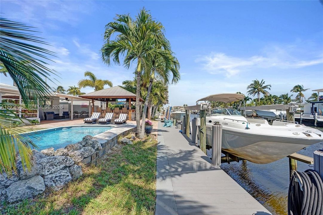 For Rent: $6,999 (3 beds, 2 baths, 1481 Square Feet)