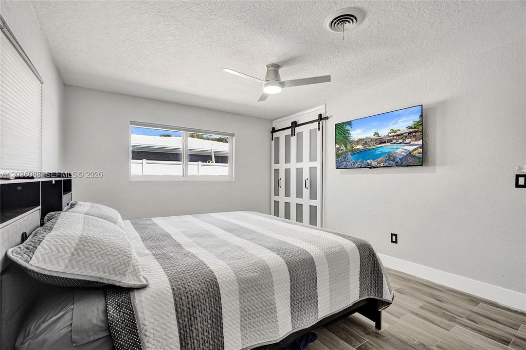 For Rent: $6,999 (3 beds, 2 baths, 1481 Square Feet)