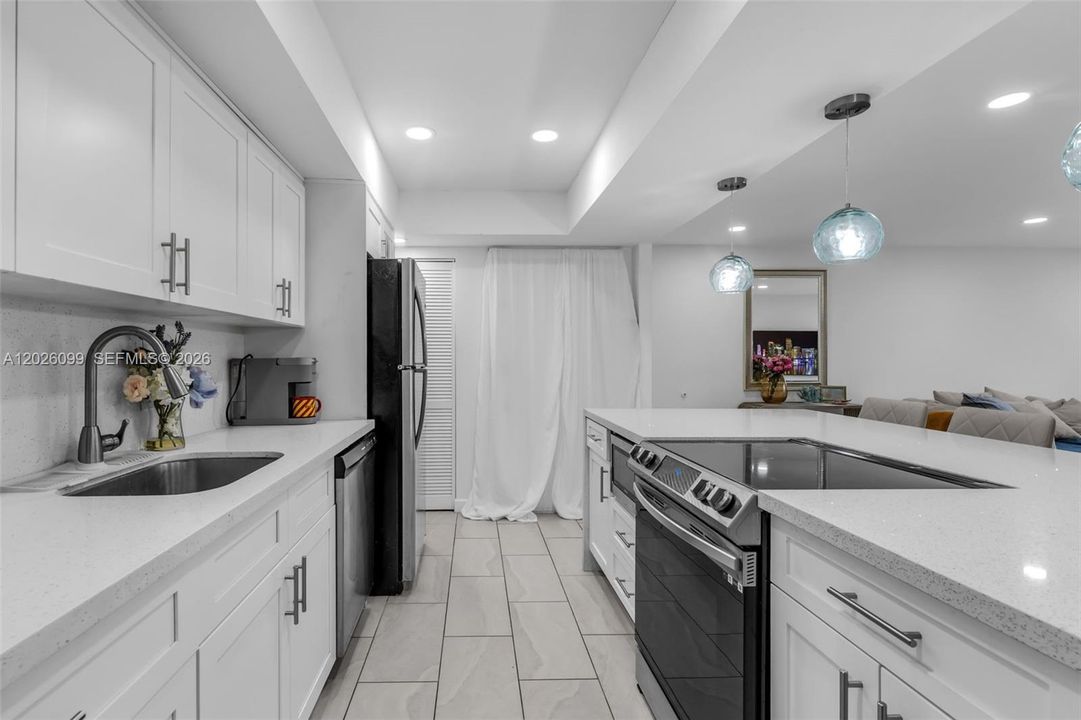 For Sale: $424,000 (3 beds, 2 baths, 1200 Square Feet)