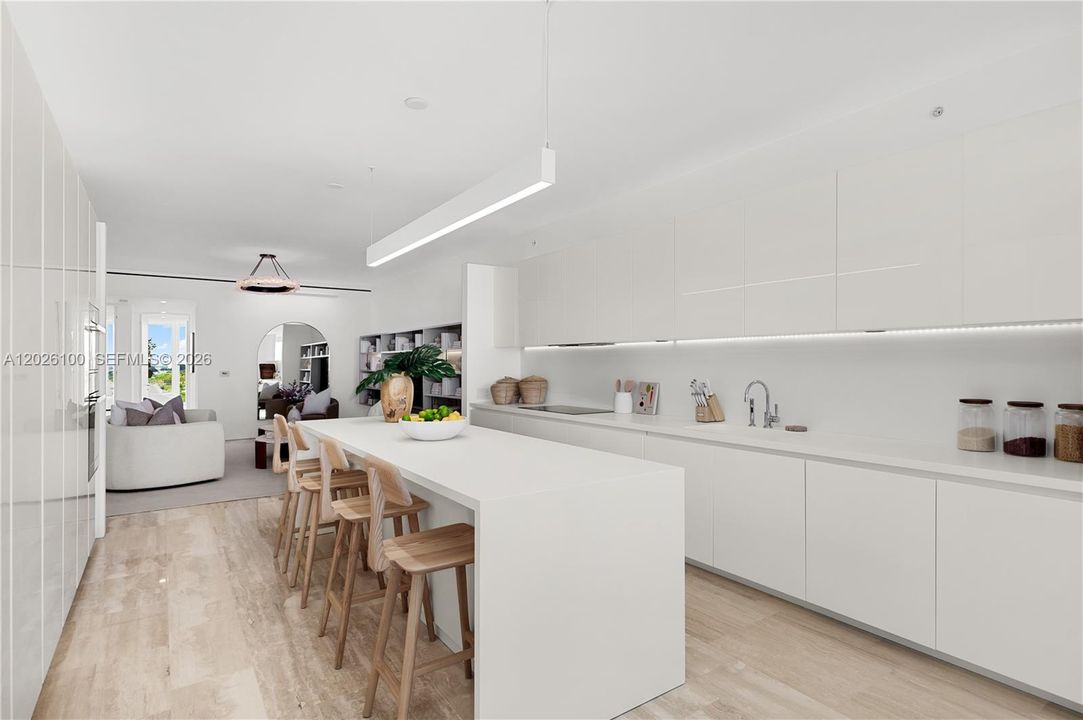 For Sale: $31,500,000 (4 beds, 5 baths, 4640 Square Feet)