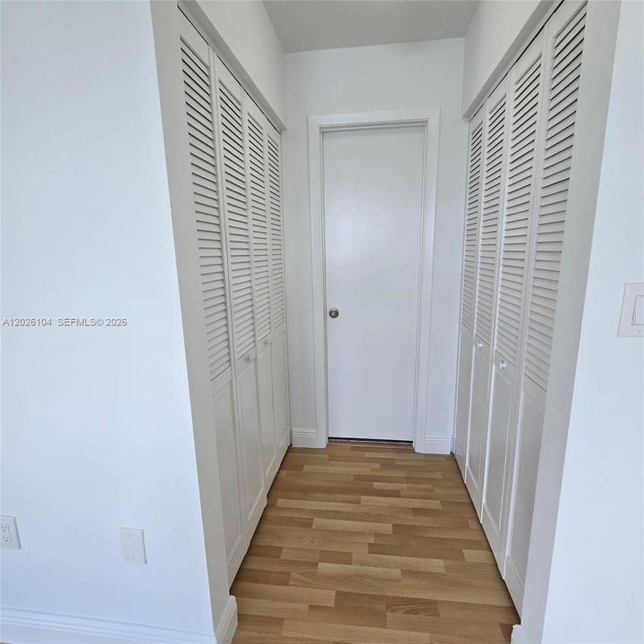 В аренду: $1,875 (1 спален, 1 ванн, 813 Квадратных фут)