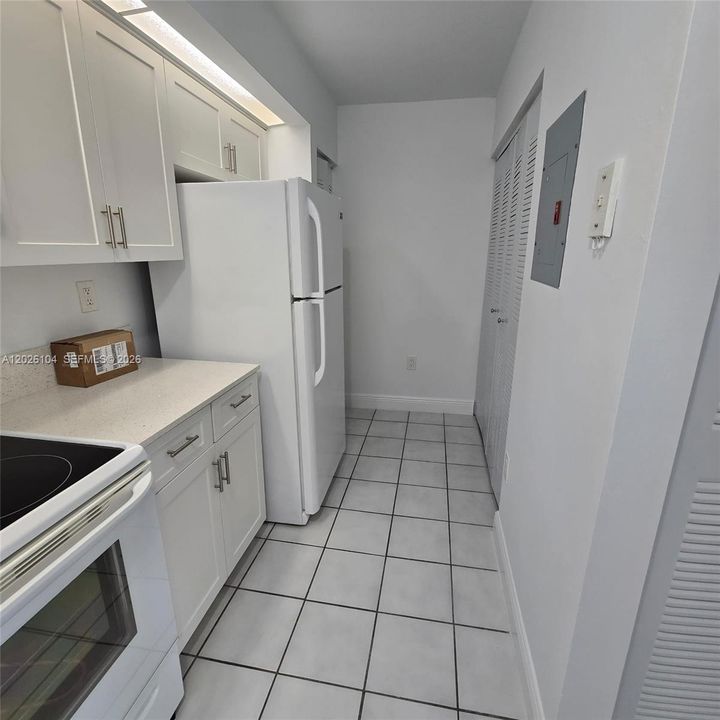 В аренду: $1,875 (1 спален, 1 ванн, 813 Квадратных фут)