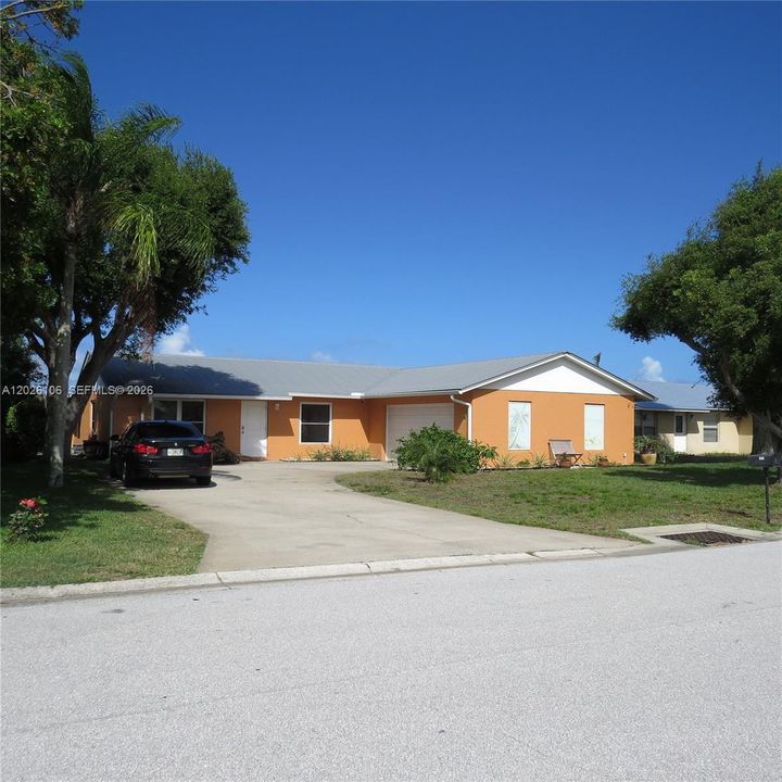 For Sale: $525,000 (3 beds, 2 baths, 1488 Square Feet)