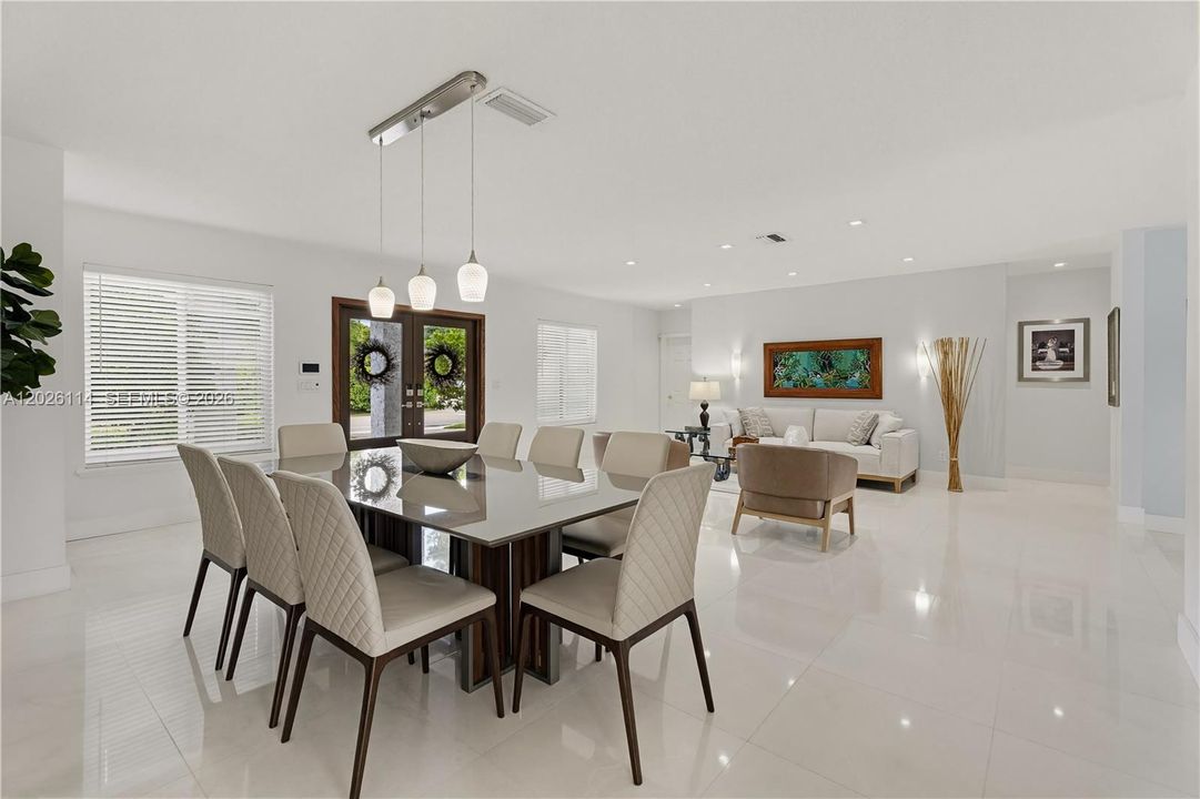 For Sale: $1,490,000 (4 beds, 2 baths, 2385 Square Feet)