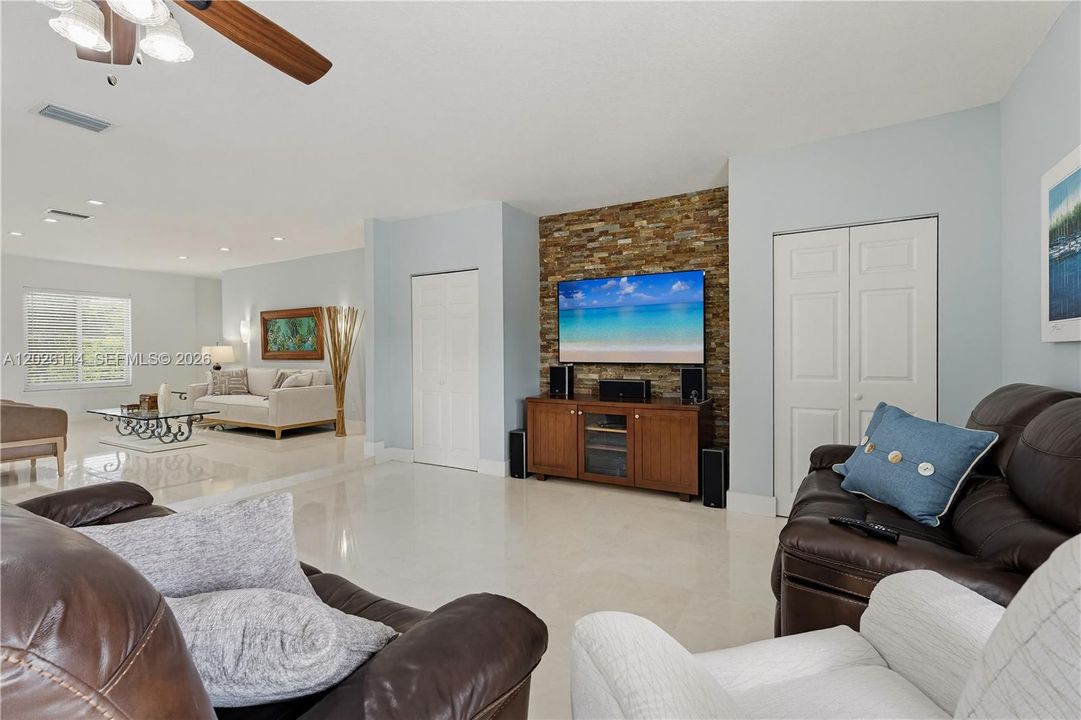 For Sale: $1,490,000 (4 beds, 2 baths, 2385 Square Feet)